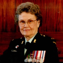 Honhelenhunley Portrait (Thumb)