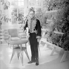 Honjohnbowenportrait (Thumb)